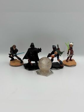 Disney Infinity 3.0 Toy Lot- Anakin Skywalker Darth Vader Boba Fett Ahsoka